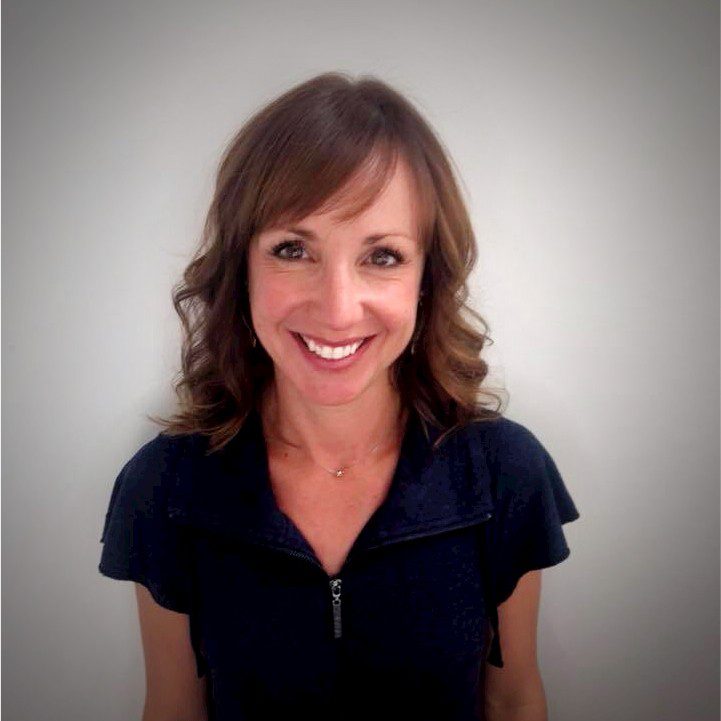 Ann Clement headshot